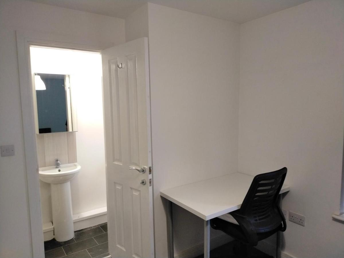 4 Bed Entire House - Heart Of The City - Near Sufc Sheffield Dış mekan fotoğraf