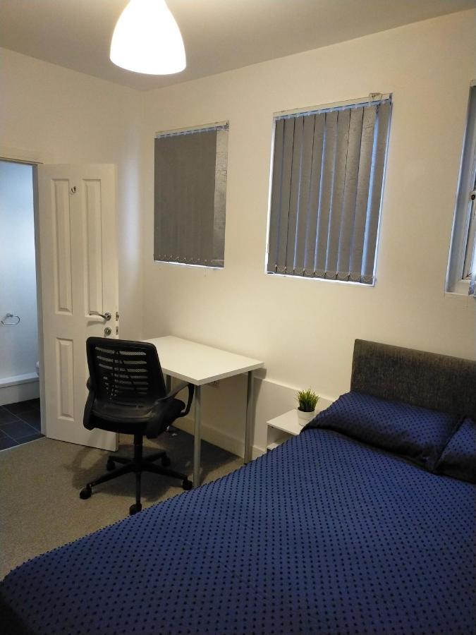 4 Bed Entire House - Heart Of The City - Near Sufc Sheffield Dış mekan fotoğraf