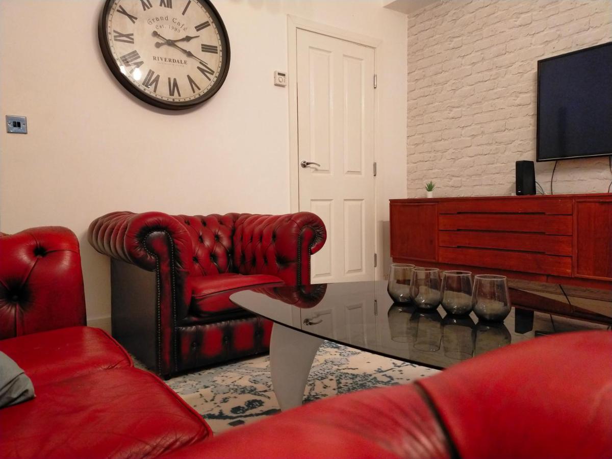 4 Bed Entire House - Heart Of The City - Near Sufc Sheffield Dış mekan fotoğraf